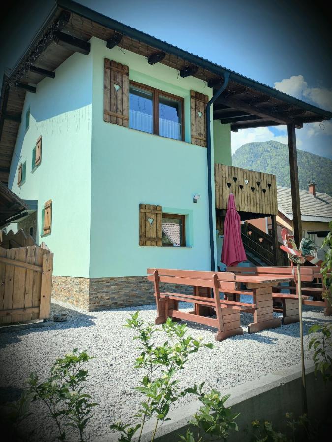 Apartments Mojstrana - Kekec Eksteriør billede